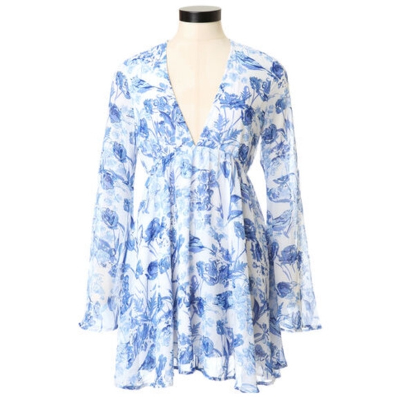 Urban Outfitters Dresses & Skirts - NWT Love Sadie dress